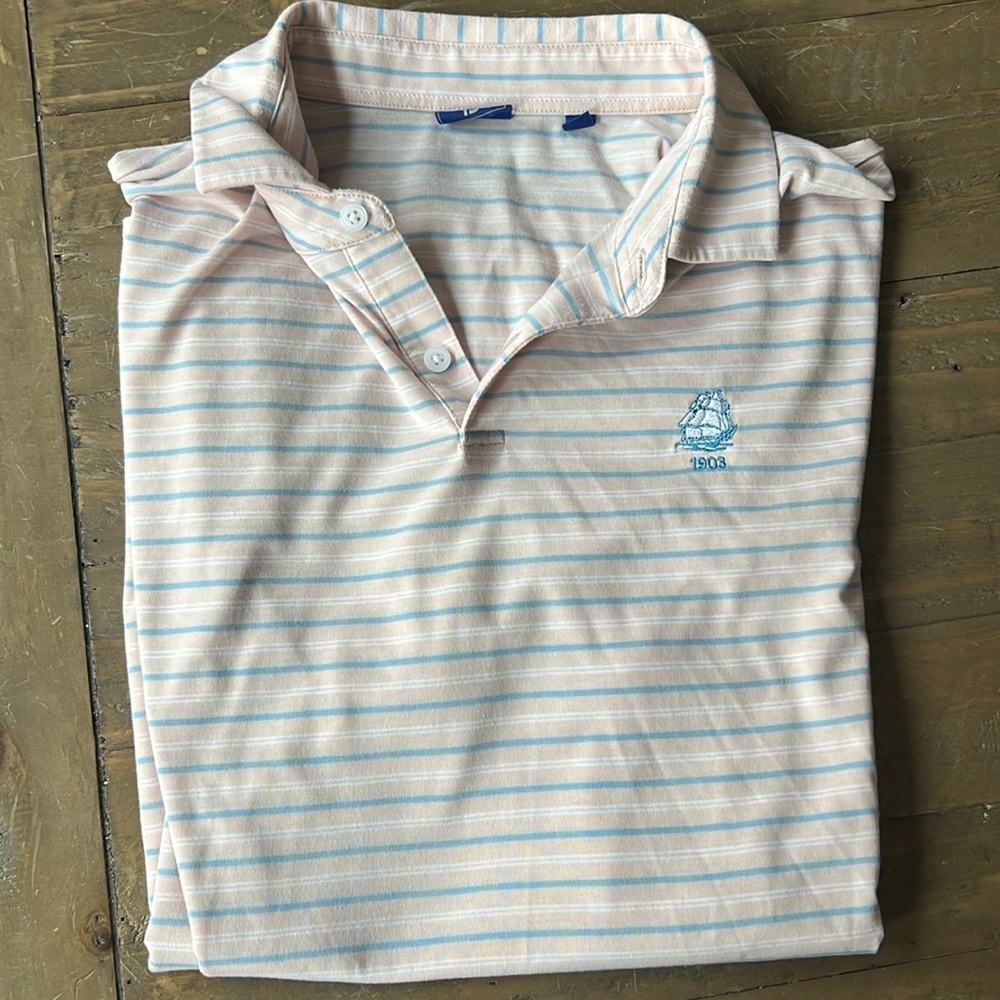 Men’s golf polo. Cotton blend.